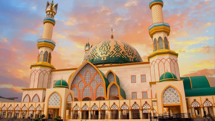 Membangkitkan Ekonomi, NTB Jadi Model Pengembangan Wisata Ramah Muslim Indonesia