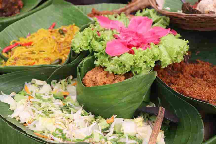 Tips Memilih Makanan Sehat Saat Puasa agar Tubuh Tetap Bugar dan Fokus