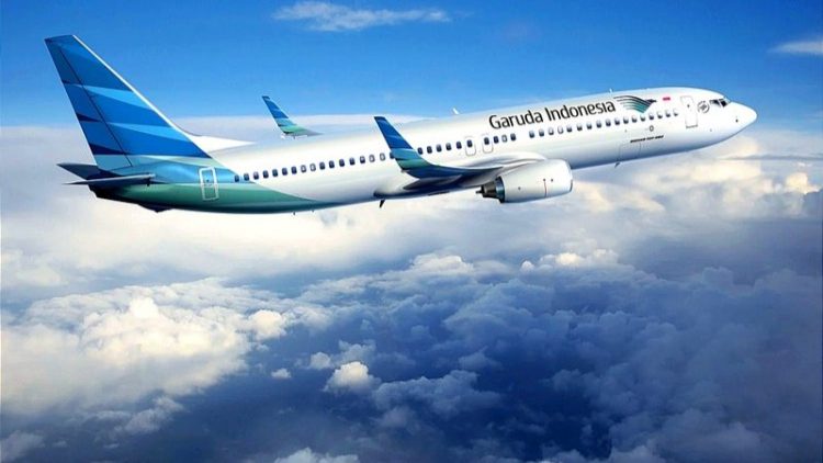 Garuda Indonesia Targetkan 100 Armada di 2025, Tetap Waspada Tekanan Rupiah
