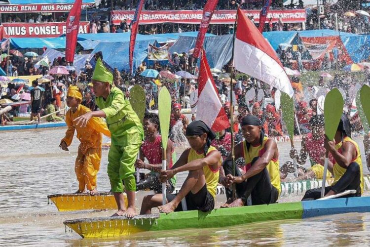 Pacu Jalur Kuansing Didorong Masuk Warisan Budaya Tak Benda UNESCO