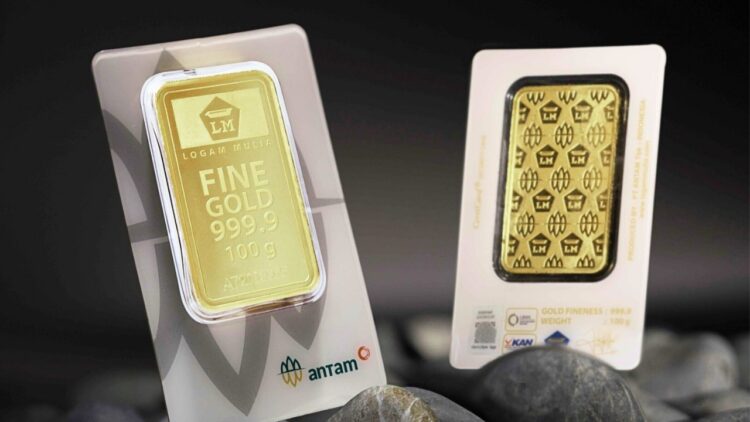 Harga Emas Antam Naik Rp15.000, Sentuh Rp2,43 Juta per Gram