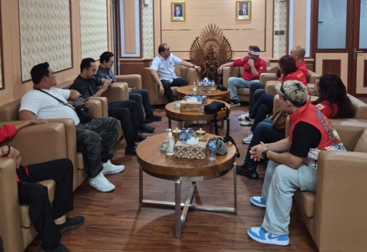 Relawan Prabowo Setya Kita Pancasila Apresiasi Kinerja Imigrasi Ngurah Rai Awasi Aktivitas WNA di Bali