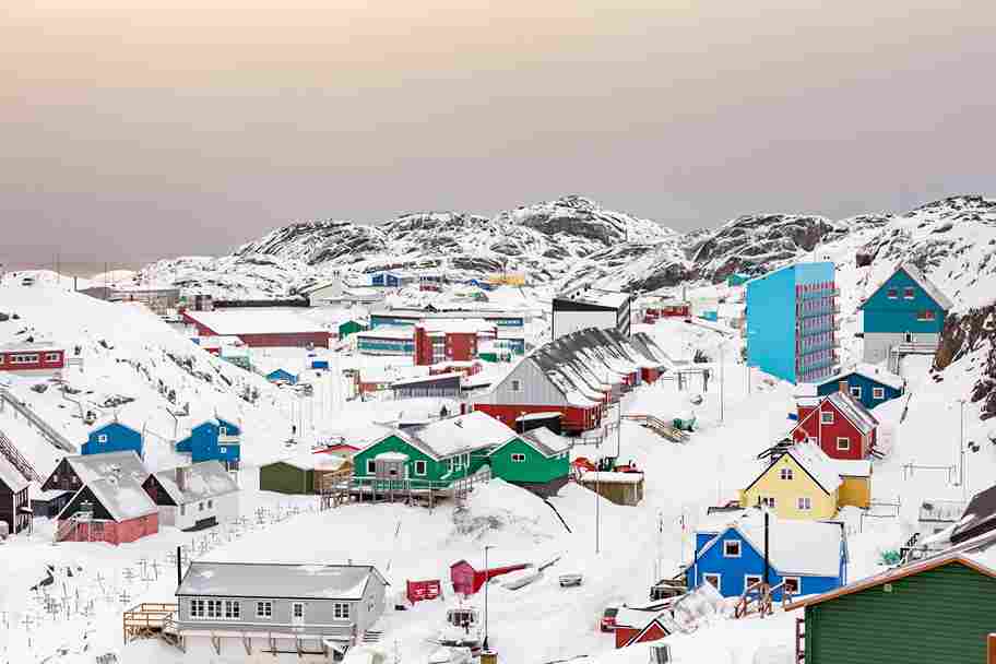 Ketegangan di Arktik: Denmark Kirim Pasukan dan Peralatan Militer ke Greenland Menyusul Klaim Pengambilalihan oleh AS