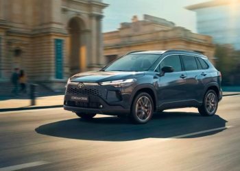 Toyota Corolla Cross Hybrid, SUV Kompak Irit BBM Mulai Rp600 Jutaan
